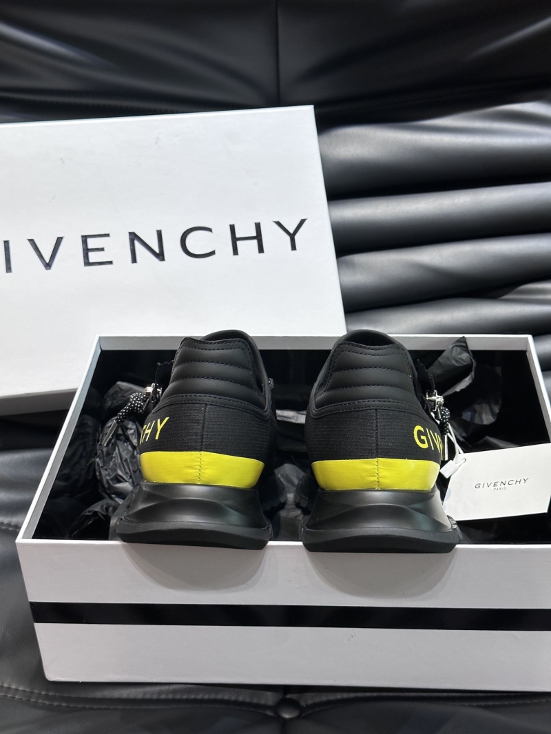 Givenchy Sneakers